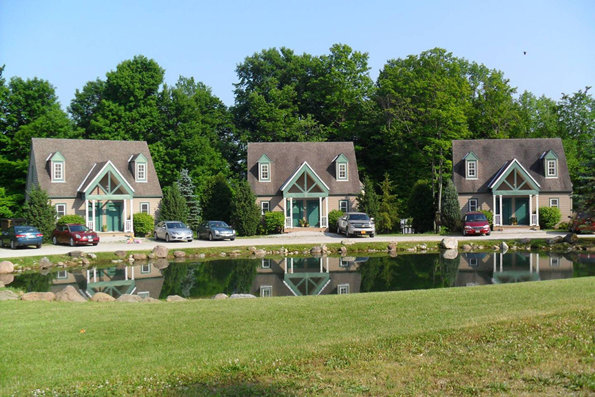 Spruce Hill Inn and Cottages - Sunday through Thursday
